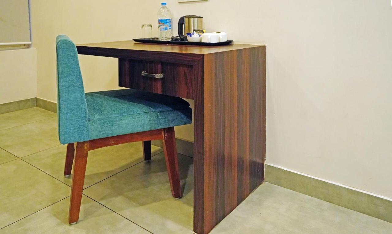 Treebo Lazystay Grand Patia Bhuvanesvar Kültér fotó